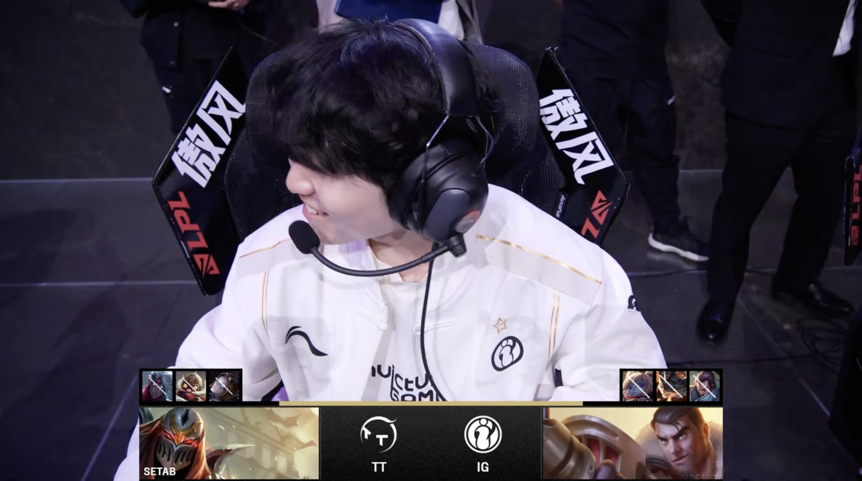 开云官网-战术调整引爆全场！，JackeyLove意外战胜勇士再创辉煌时刻(北约轰炸中国大使馆真实原因)